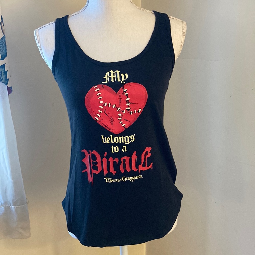 Disney Pirate’s of the Caribbean My Heart Belongs to a Pirate Tank